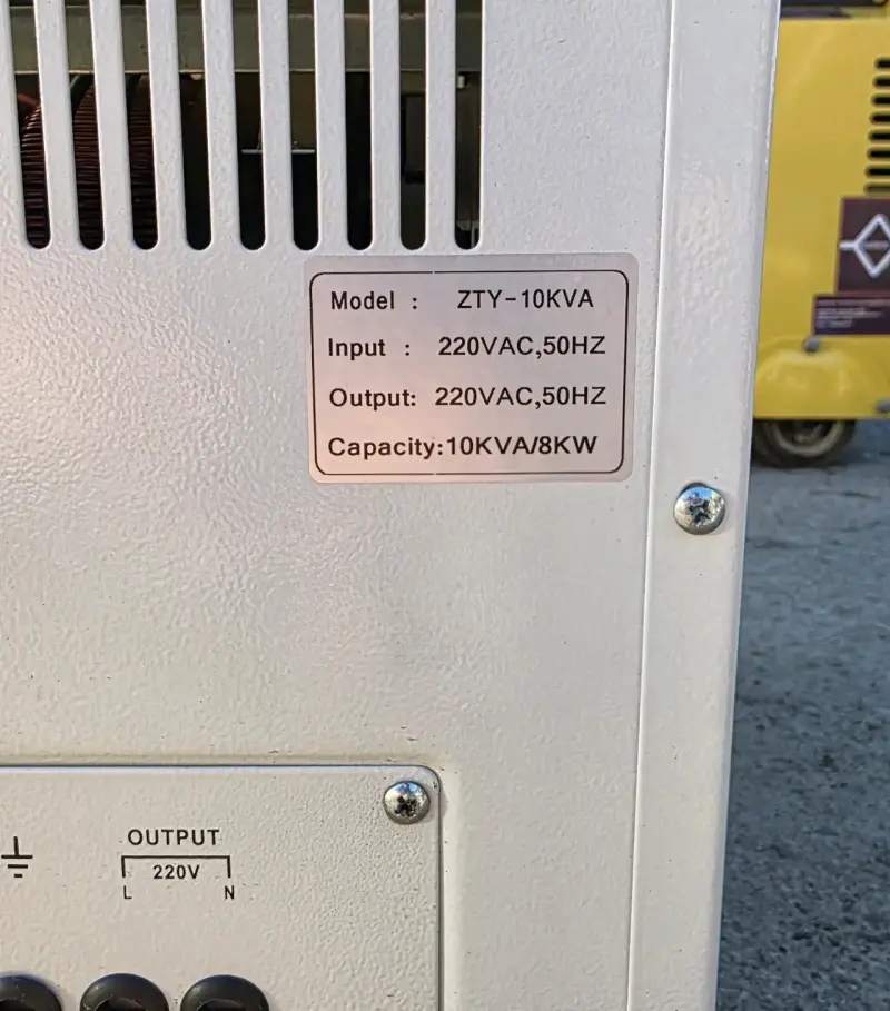 Regulador de voltaje automático ZTY-10KVA - 3