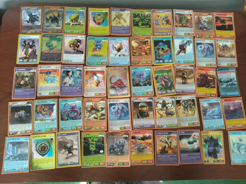 Baraja de cartas Invizimals. - 2