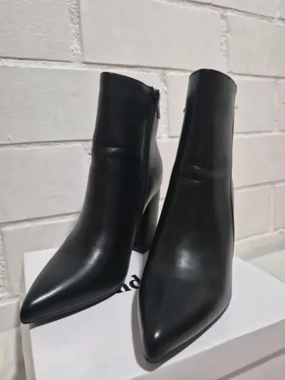 Botas de eco cuero negras - miniatura 2