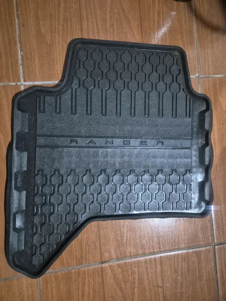 Alfombras de goma para Ford Ranger xlt 3.2 2020 - 3