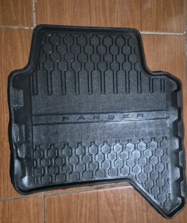 Alfombras de goma para Ford Ranger xlt 3.2 2020 - 4