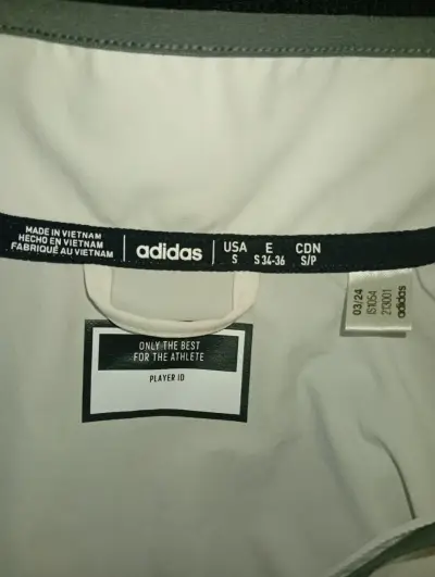Cortaviento Adidas blanco con logo R - miniatura 2