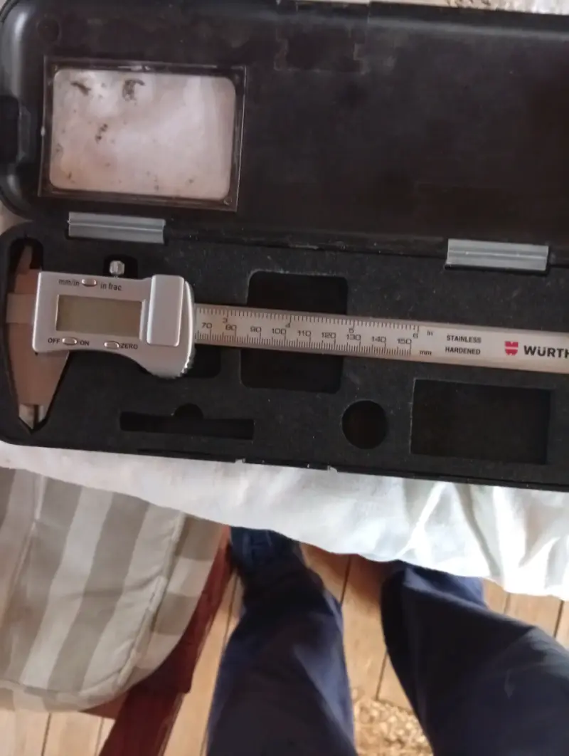 Calibrador digital Würth 150mm - 2