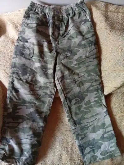Pantalones cargo camuflados para hombre - miniatura 1