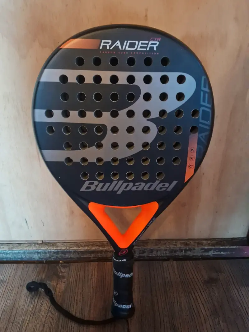 Pala de pádel Bullpadel Raider CTR