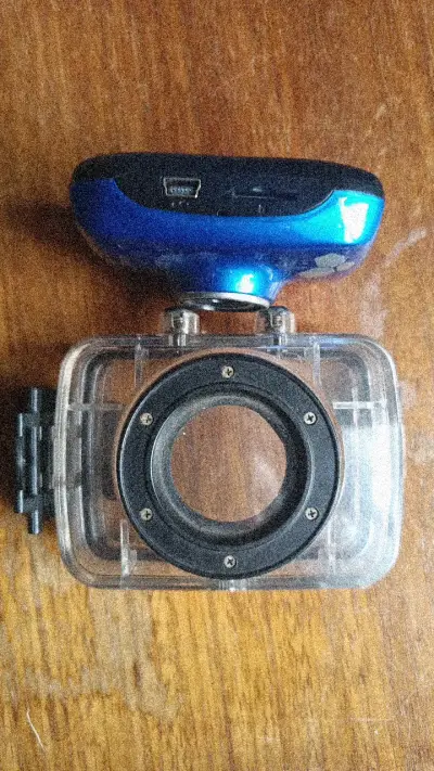 Cámara deportiva iSports Pro con carcasa - miniatura 5