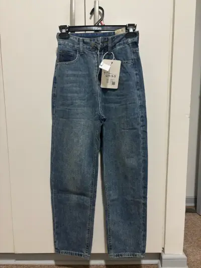 Jeans azul clásico - miniatura 1