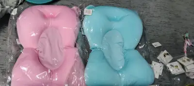 Cojines ergonómicos para bañera - miniatura 1