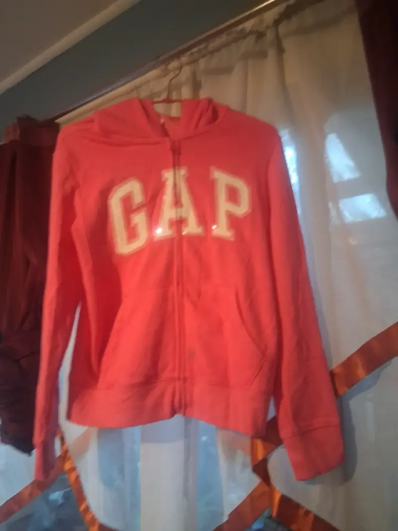 Polerón GAP talla 10