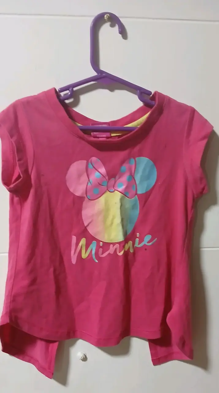 Polera Minnie Mouse para niña color rosa