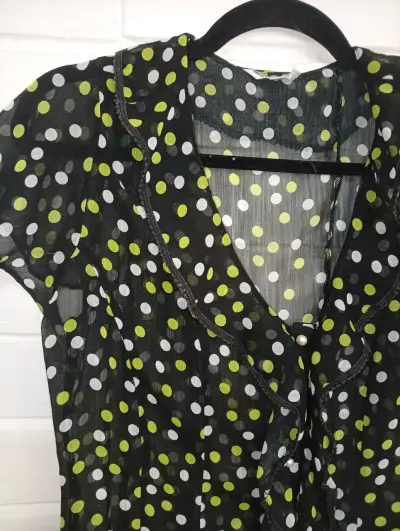 Blusa de gasa con lunares multicolor - miniatura 2