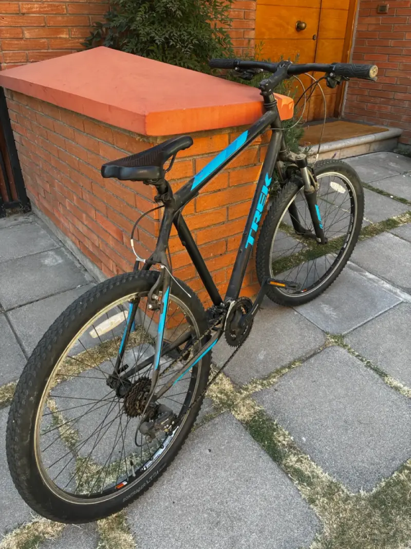 Bicicleta de montaña KSW negra y azul - 5
