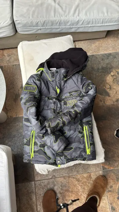 Chaqueta de niño y parka - miniatura 3