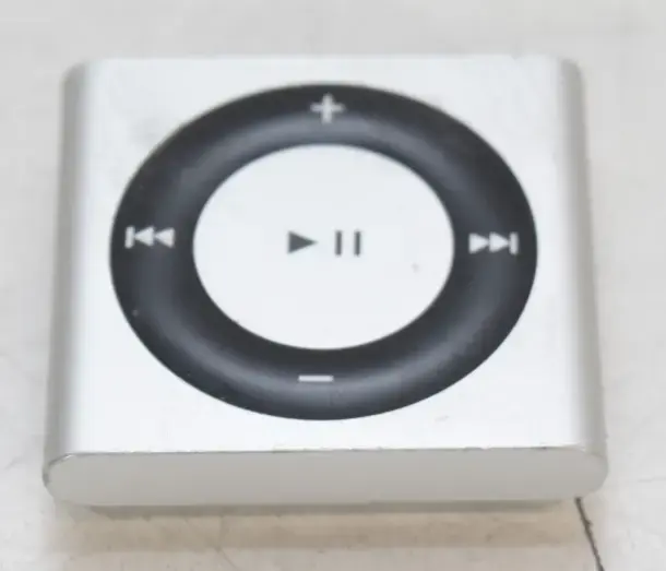 Apple iPod shuffle 4ta Generación Plateado 2GB - 2