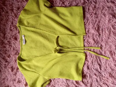 Top corto verde lima Opposite - miniatura 3