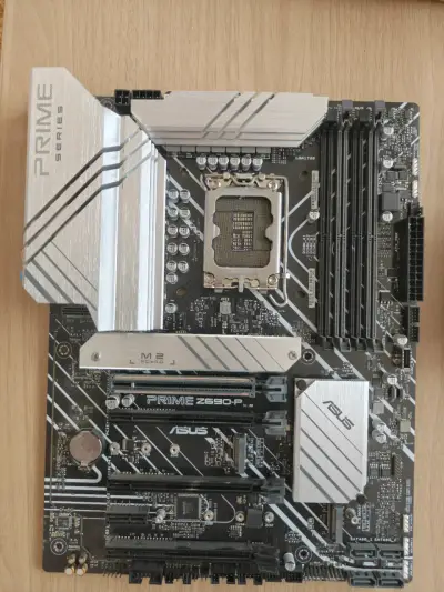 Placa madre ASUS Prime Z690-P - miniatura 1