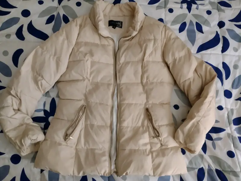 Chaqueta acolchada beige para mujer - 5