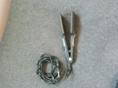 Plancha alisadora de cabello profesional - miniatura 2
