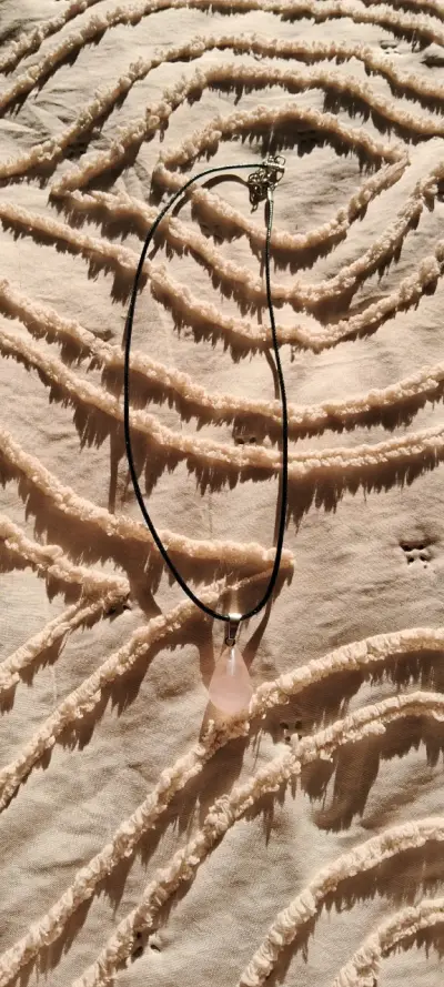 Collares con colgante de piedras preciosas - miniatura 5