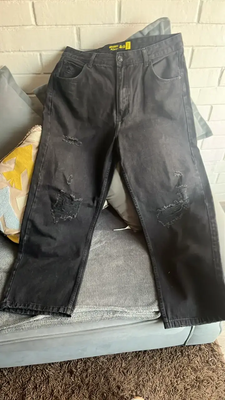 Jeans negros desgastados para hombre - 1