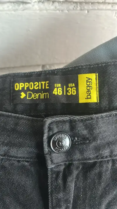 Jeans negros desgastados para hombre - miniatura 2