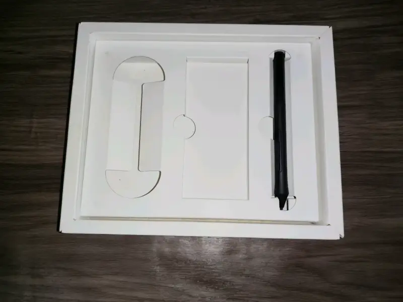 Tableta gráfica Wacom con lápiz - 5