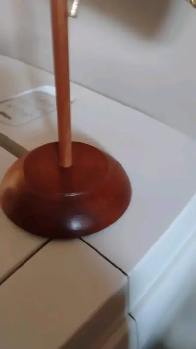 Bandera de escritorio de Chile con base de madera - miniatura 4