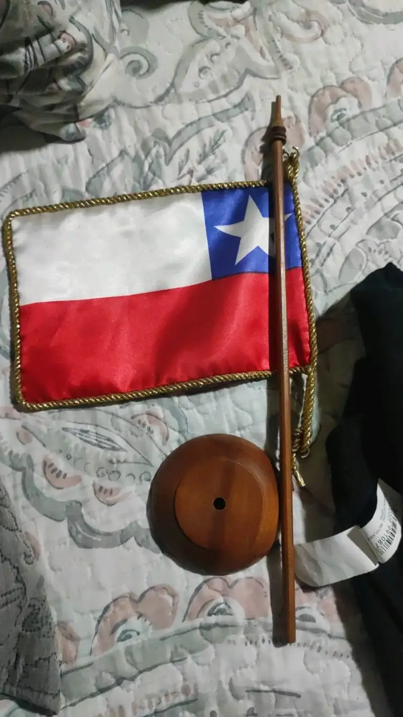 Bandera de escritorio de Chile con base de madera - 5
