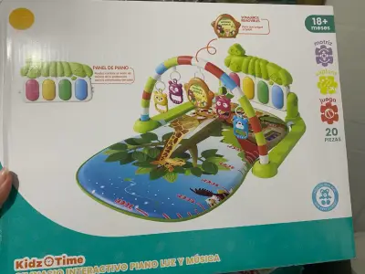 Gimnasio interactivo piano luz y música Kidz Time - miniatura 1