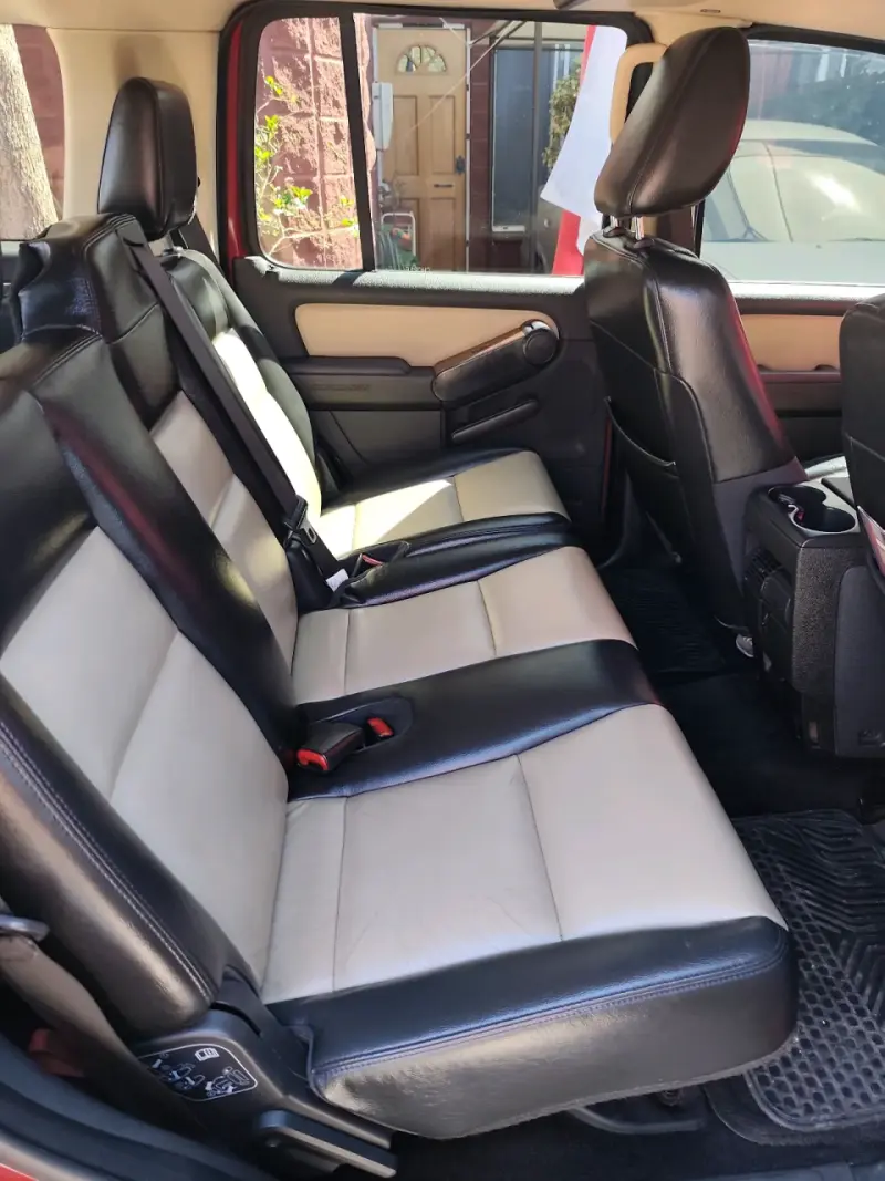 Ford Explorer Eddie Bauer 2010 - 5