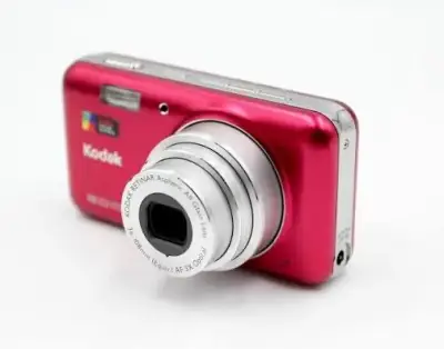 Cámara digital Kodak EasyShare V803 compacta roja - miniatura 2