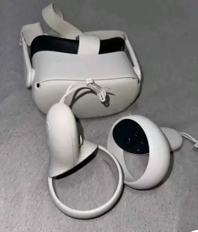 Gafas de realidad virtual con controladores - miniatura 1