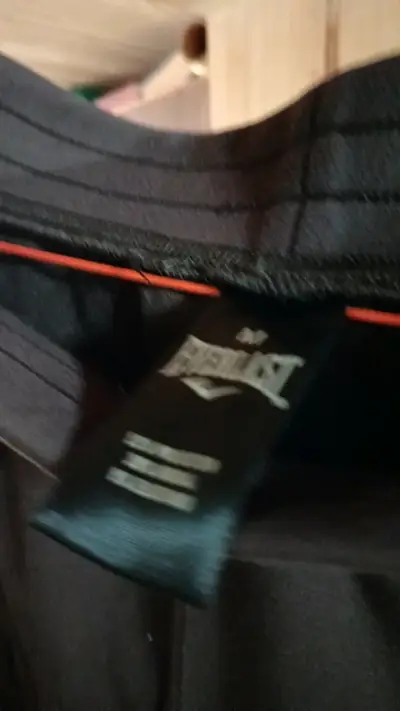 Pantalones Everlast deportivos café - miniatura 1