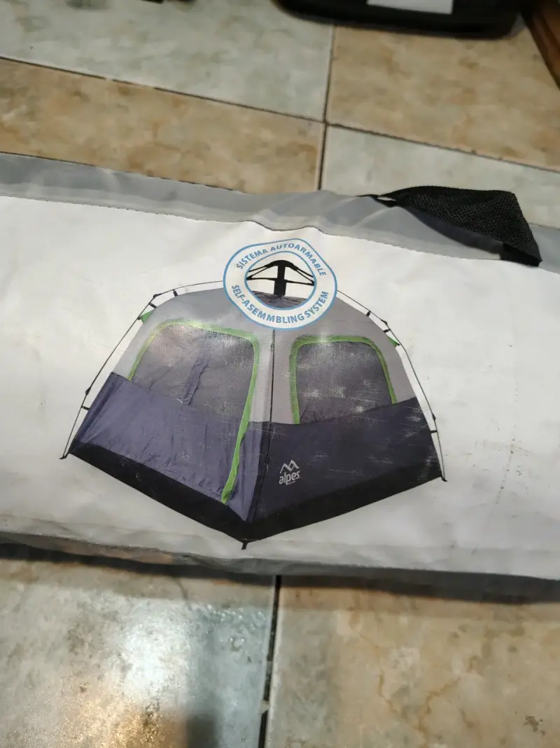 Carpa Alpes autoarmable para camping - 1