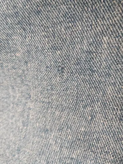 Jeans de mujer con diseño de mariposas - miniatura 4