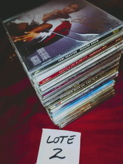 Lote de CDs de música variada 16 cd cada lote - miniatura 3