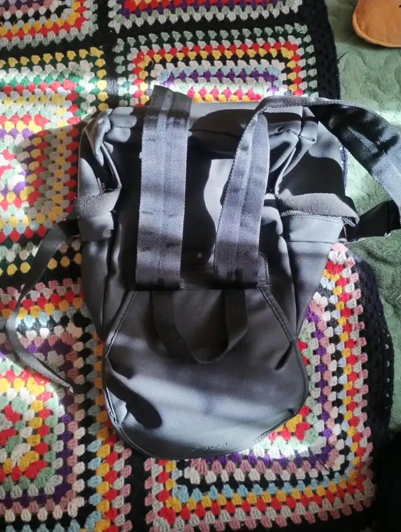 Mochila negra Coach con cierre interior - 2