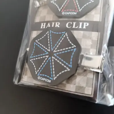 Set de pinches para el cabello exclusivo Capcom - miniatura 4