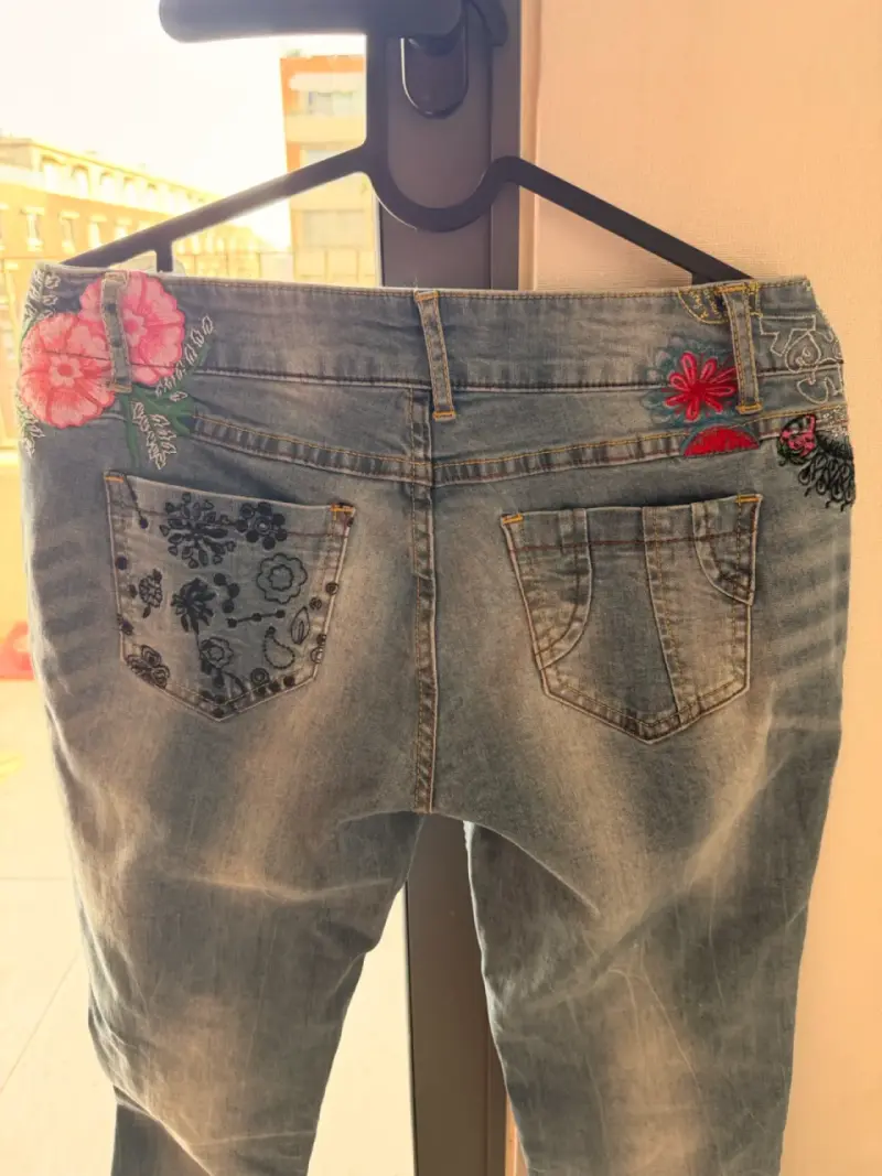 Jeans Desigual bordados para mujer - 2