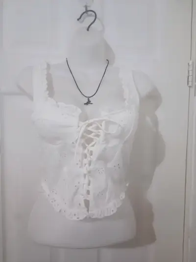 Blusa corset blanca con encaje - miniatura 1