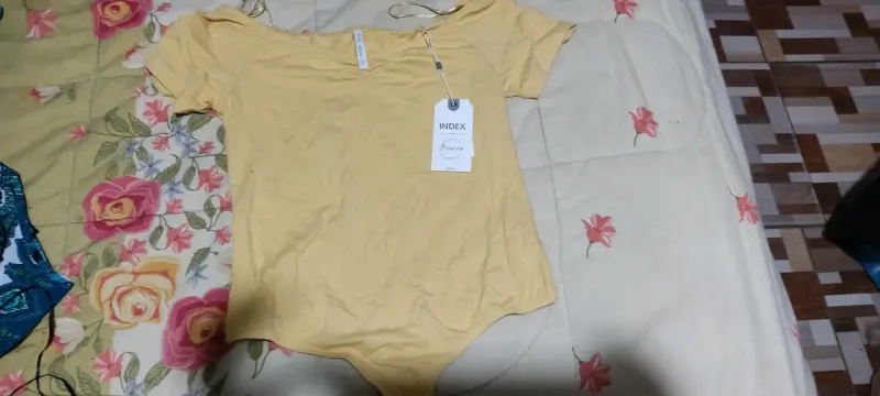 Body amarillo de algodón Index Basics - 2
