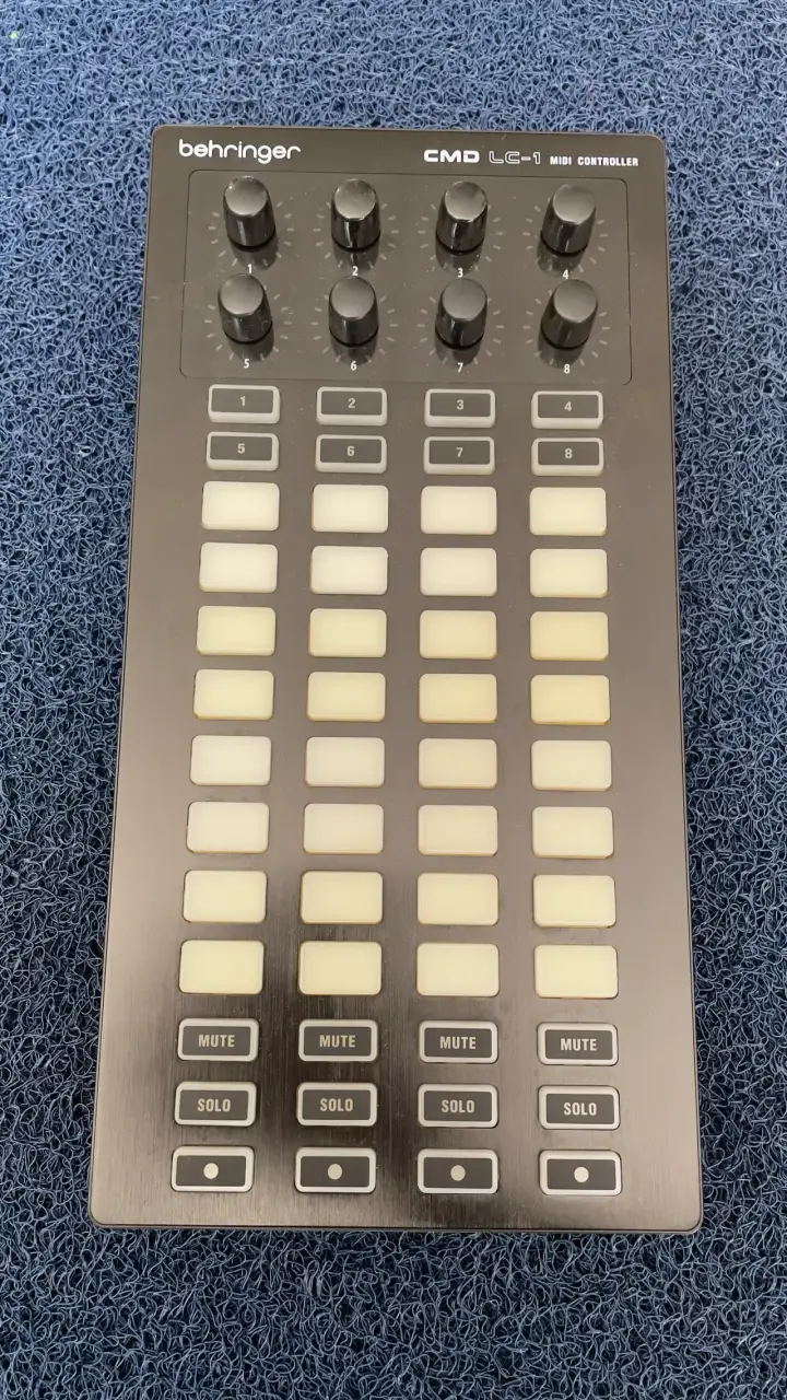 Controlador MIDI Behringer CMD LC-1 - 5