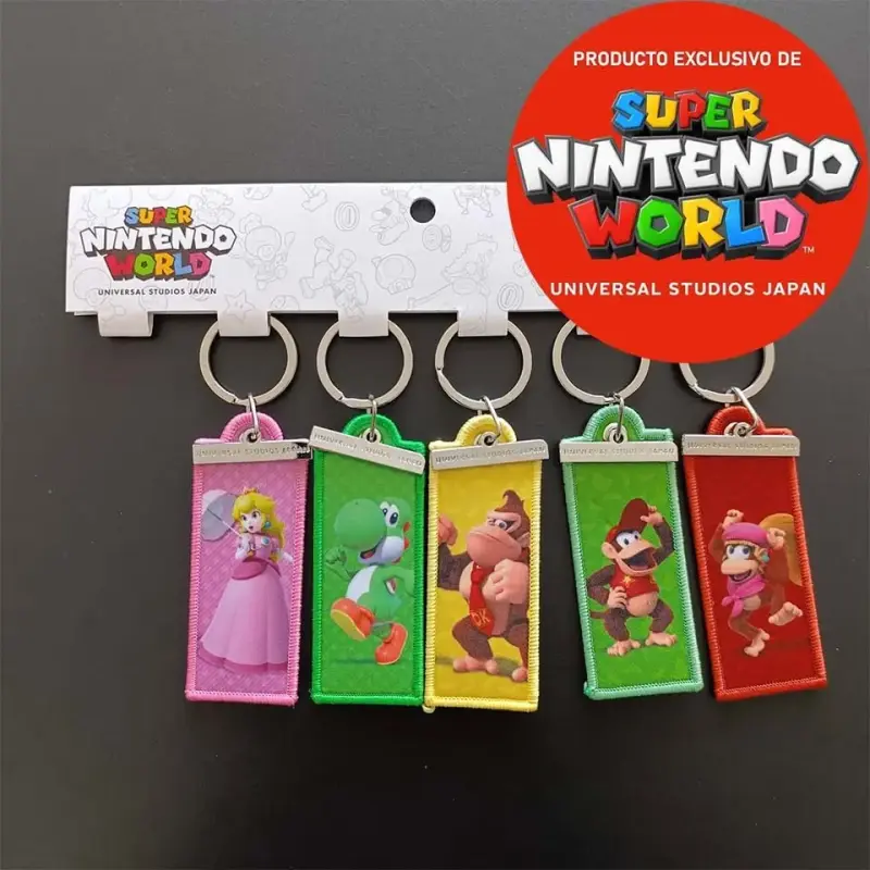 Set de llaveros original Super Nintendo World - 1
