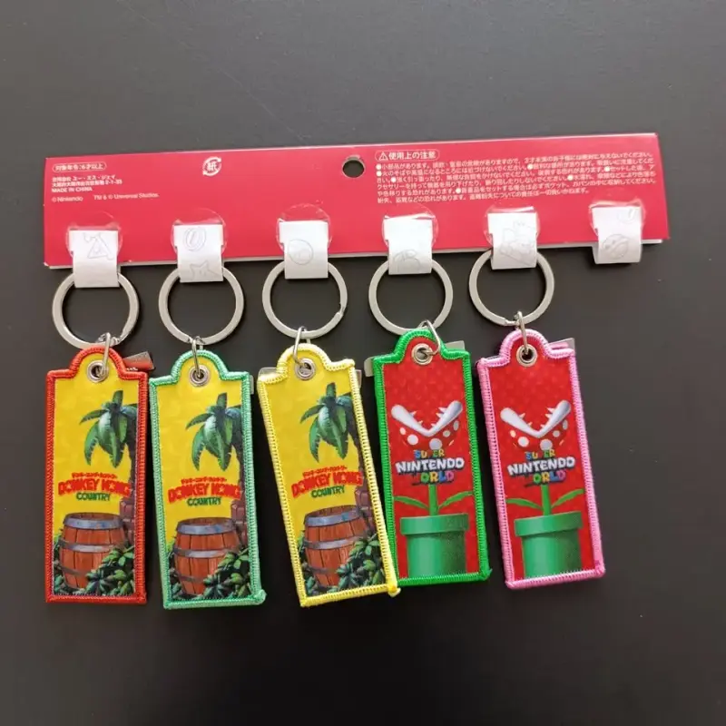 Set de llaveros original Super Nintendo World - 4