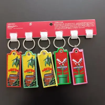 Set de llaveros original Super Nintendo World - miniatura 4