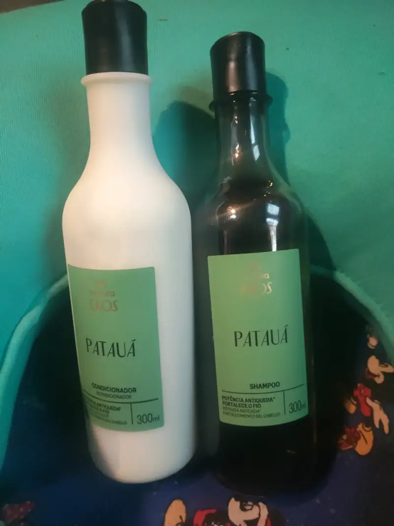 Set de shampoo y acondicionador Natura Ekos Patauá