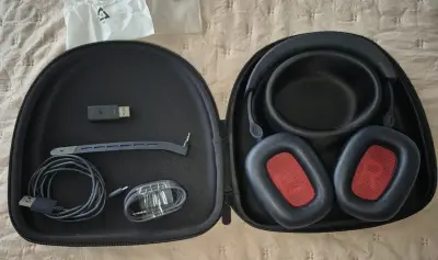 Auriculares inalámbricos Logitech A30 - miniatura 2