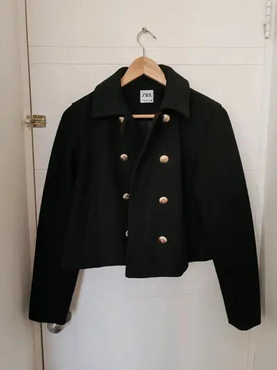 Abrigo Zara con botones dorados - miniatura 1