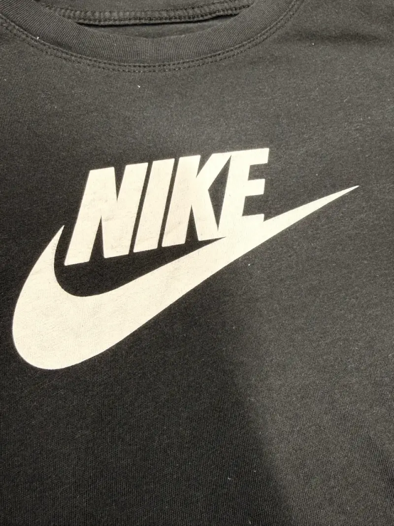 Polera manga larga Nike negra - 3
