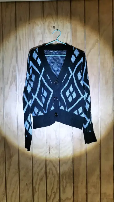 Cardigan Shein negro con diseño geométrico - miniatura 1